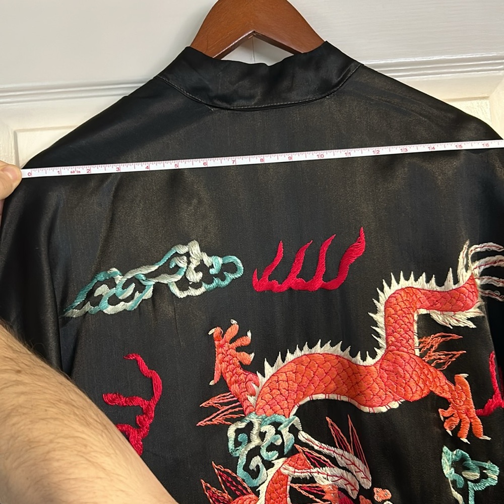 Black Satin Embroidered Chinese Dragon Robe *Amazing* - Unisex. - Picture 13 of 14
